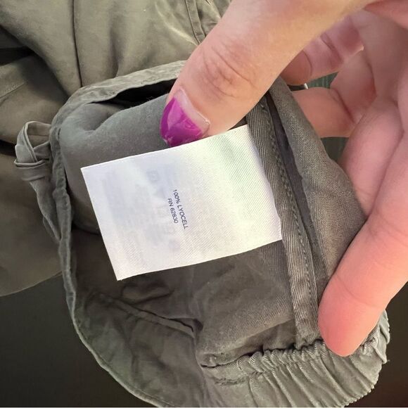 Lands’ End Mid Rise Straight Leg Green Pants Women’s 4 - Picture 8 of 12